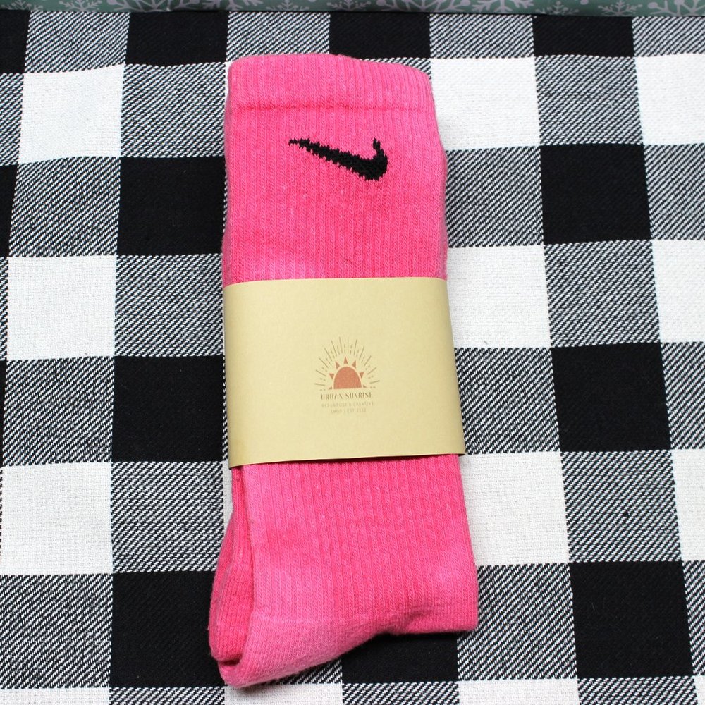 NIKE Dri-Fit Custom Hand Dyed Crew Socks | PINK